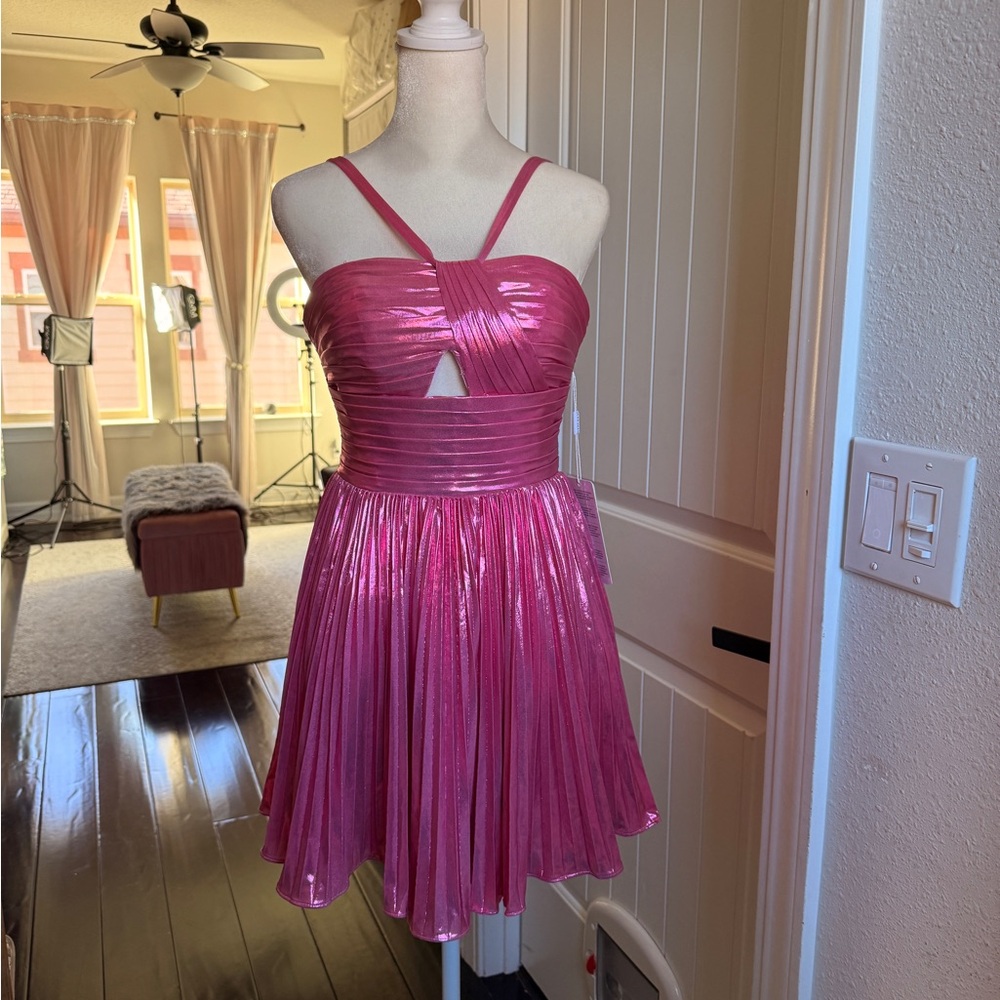 Stacees Metallic Pink Strappy Mini Dress With Pleats XS NWT - Picture 5 of 9